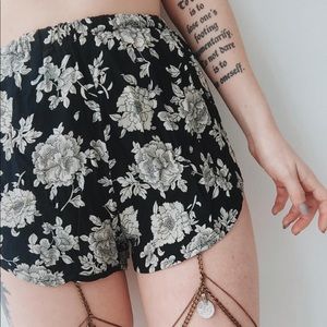 Brandy Melville shorts